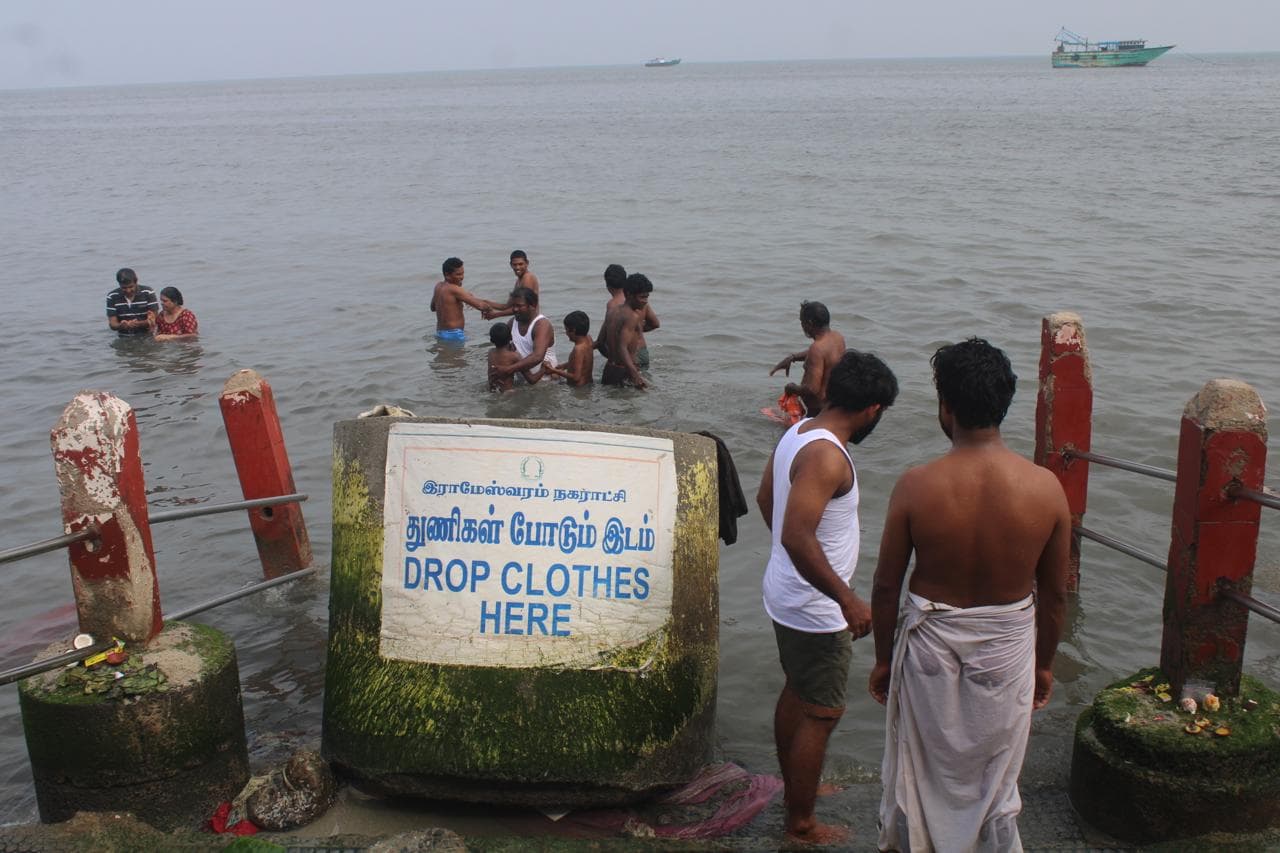 Rameswaram Agni Theertham Kadarkarai seashore for Tharpanam homam and holy bath — ShubhaKarma